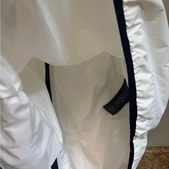 Guess White Jacket with Black Trim - Picture 9 of 12